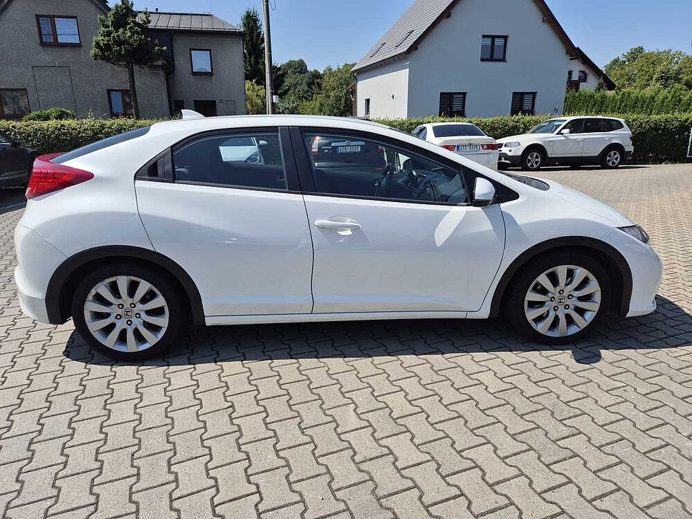 Honda CIVIC 1,8i-VTEC Sport 6MT