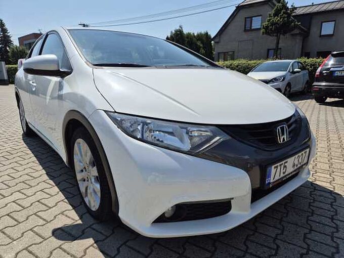 Honda  CIVIC 1,8i-VTEC Sport 6MT