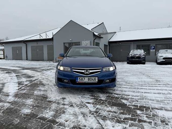 Honda Accord 2,2 Executive 6MT