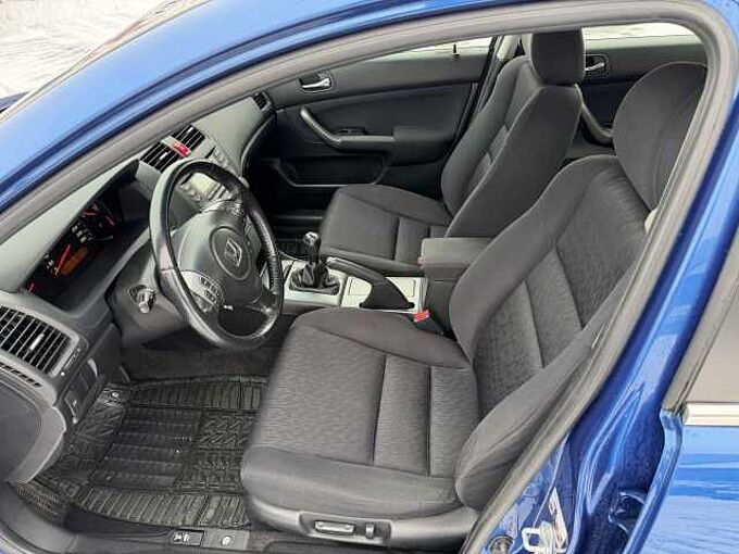 Honda Accord 2,2 Executive 6MT