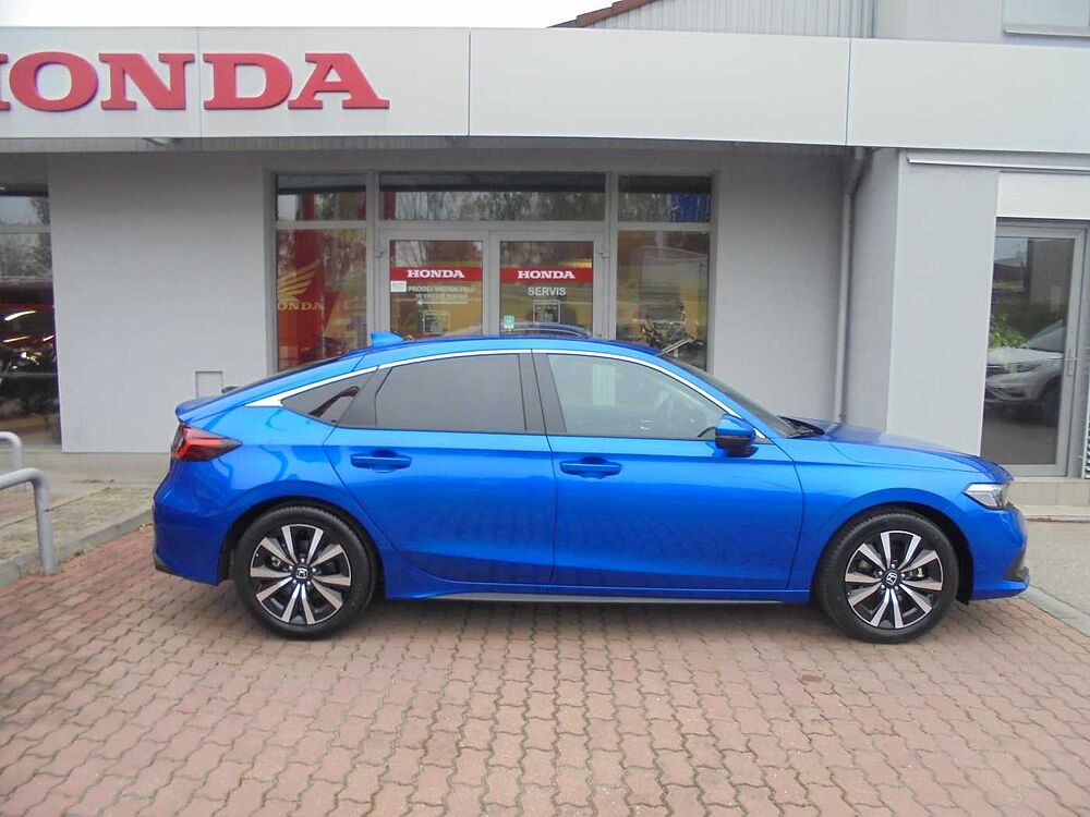 Honda CIVIC 2.0e: HEV ELEGANCE