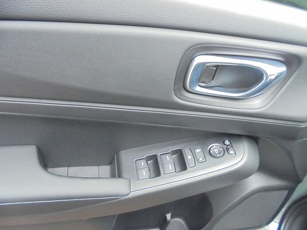 Honda HR-V 1.5e: HEV ELEGANCE